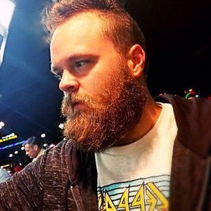 Meet your Posher, Alex